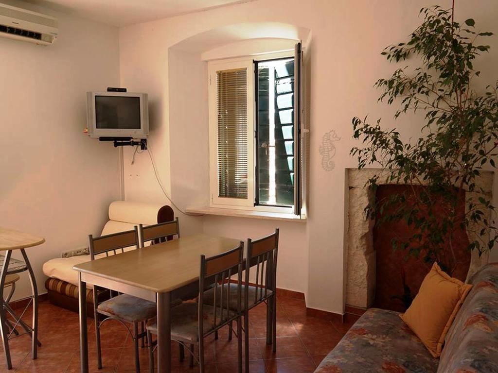 Central Sibenik Apartments Chambre photo